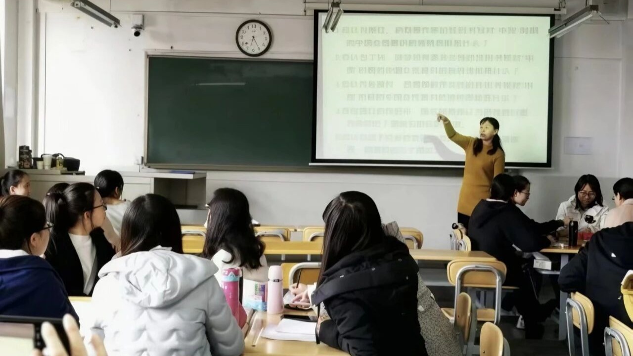 廿载逐光 初心致远  雷岩岭