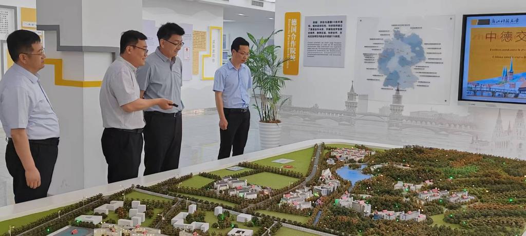 对标先进取真经 聚力实干促发展——韩高年一行赴江浙四所高校考察调研