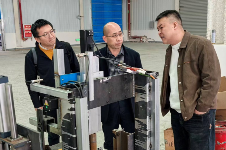 培黎机械工程学院赴兰州新区开展访企拓岗